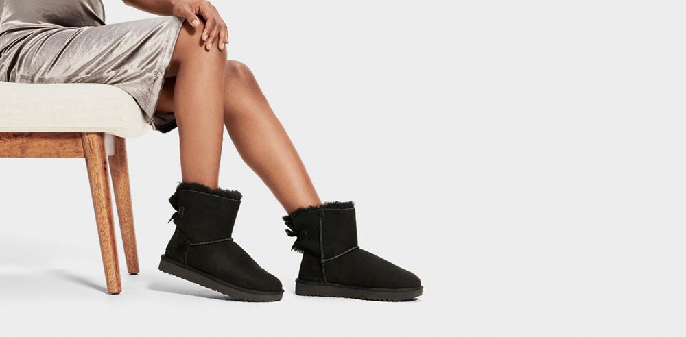 Ugg Mini Bailey Bow Ii - Womens Mini Boots - Black - NZ (8570BTARI)